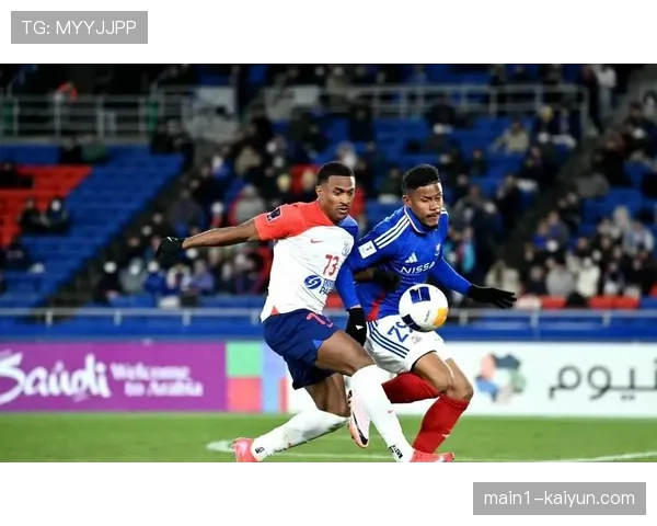 神户胜利船客场挑战上海申花 日本球队传控打法鲜明